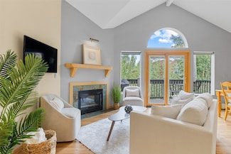 803 Lakepoint Ct Unit B, Breckenridge, CO 80424