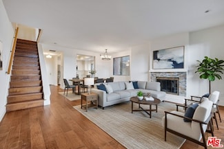 8711 Falmouth Ave Unit 104, Playa Del Rey, CA 90293