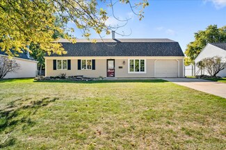 22 Somerset Rd, Montgomery, IL 60538