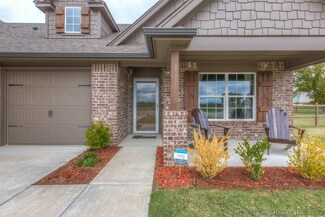 6311 E 89th St N, Owasso, OK 74055