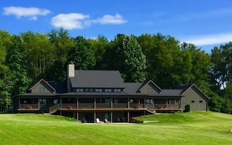 10258 Burgoyne Rd, Berrien Springs, MI 49103