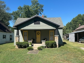 1020 Seneca Ave, Seneca, MO 64865