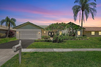 21212 Escondido Way, Boca Raton, FL 33433