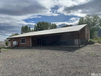 455 Richards Dr, Paradise Valley, NV 89426