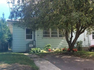 5 Lawn Ave, Albany, NY 12204