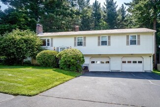35 Kittredge Dr, Westfield, MA 01085