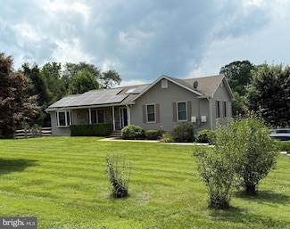 13 Richard Dr, Elkton, MD 21921