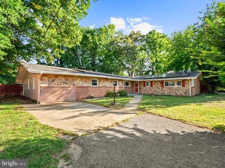 304 River Bend Rd, Fort Washington, MD 20744