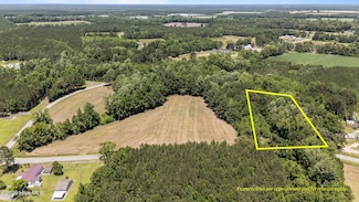 490 Newtown Loop Rd, Atkinson, NC 28421