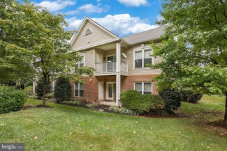 6534 Grange Ln Unit 202, Alexandria, VA 22315