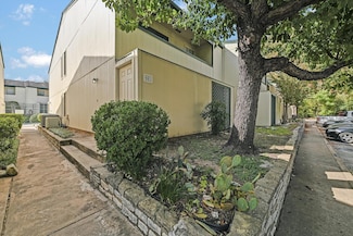 6718 Silvermine Dr Unit 903, Austin, TX 78736