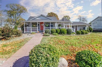 1001 Deal St, Highland, IL 62249