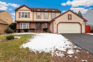 2S541 River Oaks Dr, Warrenville, IL 60555
