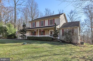 15 Cardinal Dr, Etters, PA 17319