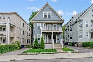 25 Seymour St Unit 3, Roslindale, MA 02131