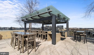 8300 Wisconsin Ave Unit 2B-320, Bethesda, MD 20814