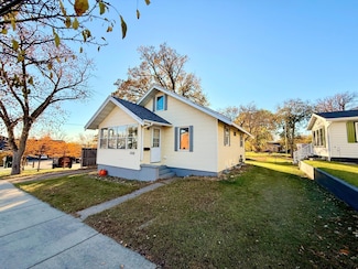 1332 Lake Ave, Detroit Lakes, MN 56501