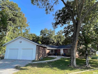 2479 New Era Rd, Murphysboro, IL 62966