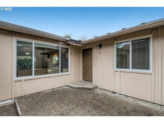 32 Condolea Dr Unit C95, Lake Oswego, OR 97035