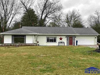 4893 Wabash Ave, Terre Haute, IN 47803