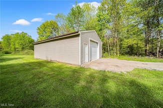 3967 Sheffield Monroe Rd, Kingsville, OH 44048