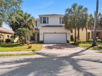 2557 Keystone Lake Dr, Cape Coral, FL 33909