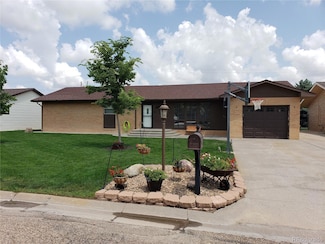 1880 Frank St, Burlington, CO 80807
