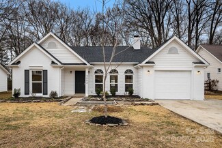 9004 English Saddle Ln, Charlotte, NC 28273
