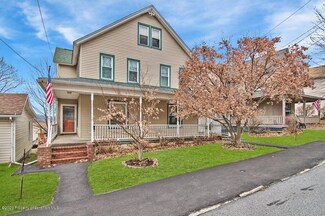 821 Grove St, Avoca, PA 18641