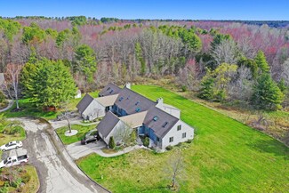 14 Wonderbrook Dr, Kennebunk, ME 04043