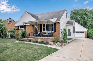 207 Sharon Pkwy, Buffalo, NY 14218