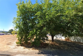 3460 Emerson St, Clearlake, CA 95422