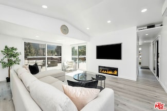 2800 Yukon Way, Pine Mtn Club, CA 93222