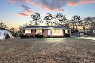 5210 Cooper Rd, Fayetteville, NC 28311
