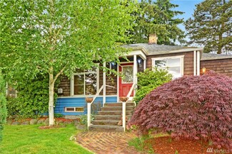 9527 12th Ave NW, Seattle, WA 98117