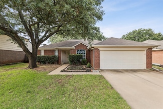 6222 Vista Wood Dr, Arlington, TX 76017