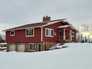 5037 Sherwood Hwy, Olivet, MI 49076