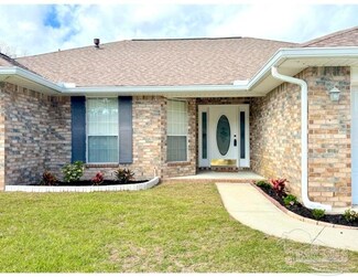 1006 Lake Aire Dr, Pensacola, FL 32506