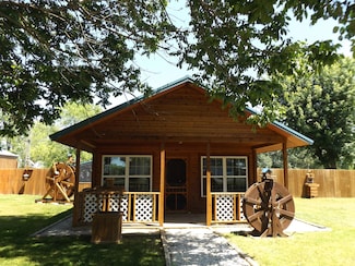 420 Maple St, Granby, MO 64844