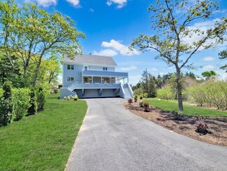 45 Pasture Rd, Bourne, MA 02559