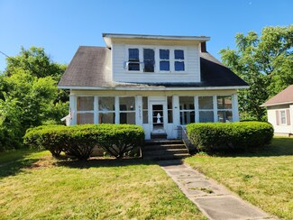 317 W Michigan Ave, Galesburg, MI 49053