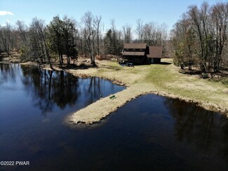 858 Carley Brook Rd, Honesdale, PA 18431