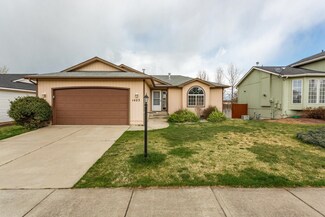 1423 E Houghton Ct, Spokane, WA 99217