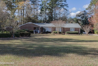 1296 Wolf Swamp Rd, Jacksonville, NC 28546