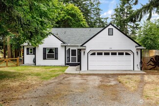 1006 NE Pennington Loop, Coupeville, WA 98239