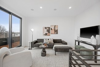 490 Bennington St Unit PH7, Boston, MA 02128