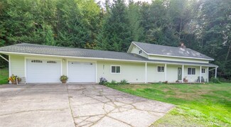991 Davis Lake Rd, Morton, WA 98356