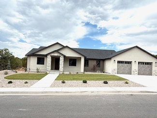 2906 W Rock Ridge Rd, Cedar City, UT 84720