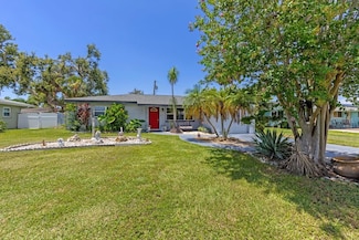 6134 Rodgers Ave, Sarasota, FL 34231