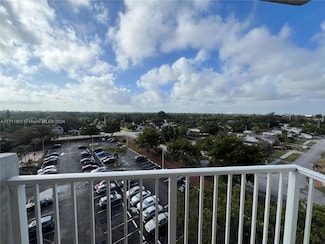 1200 NE Miami Gardens Dr Unit 805W, Miami, FL 33179